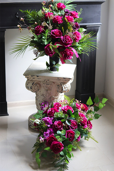 Dark Pink, kompozycja nagrobna w ceramicznej misie