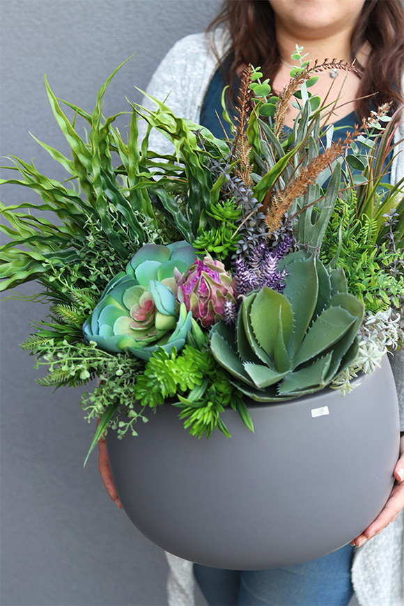 Cacti Desaro Fiberglass 2, kompozycja z sukulentami