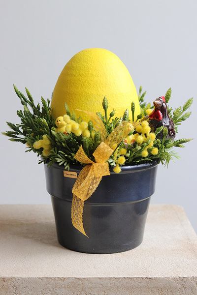 Easter Egg Yellow, stroik wielkanocny z jajem