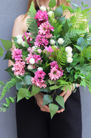 Dekorena Luiza, bukiet nagrobny we wkładzie do wazonu