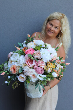 Sofia Saute, kompozycja kwiatowa do Twojej donicy, wym.33x46cm