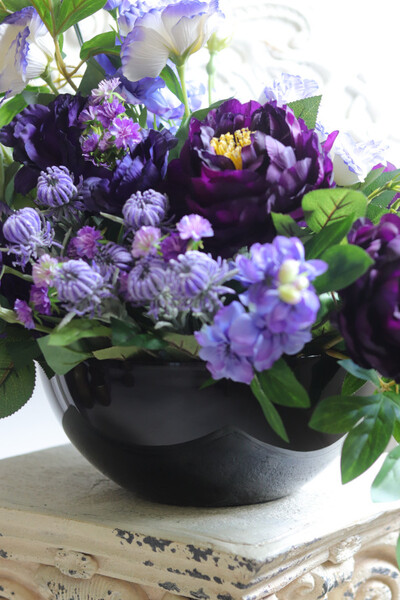 Purple Day, kompozycja nagrobna w misie