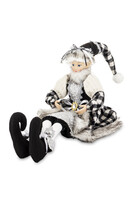 Zimowy Uszatek, laleczka zimowa stojąca miś