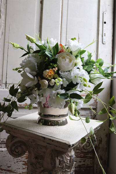 Malediwy White, kompozycja kwiatowa / bukiet, wym.40x60cm 