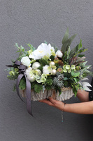 Biel Zimy, kompozycja nagrobna w skrzynce