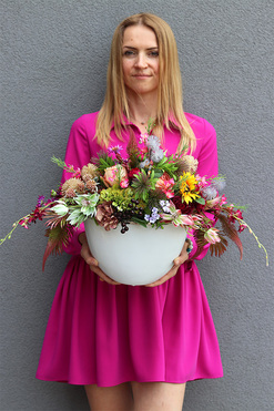 Kolorena Cinderella, kompozycja kwiatowa, wym.42x73x25cm 