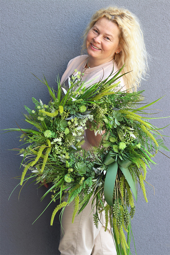 Green Berra, zielony wianek na drzwi