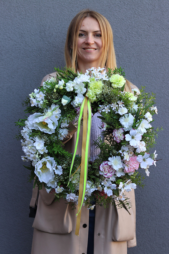 Primana, wianek dekoracyjny na drzwi