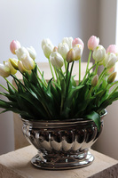 Silverio, kompozycja wiosenna z tulipanami, wym.40x50cm