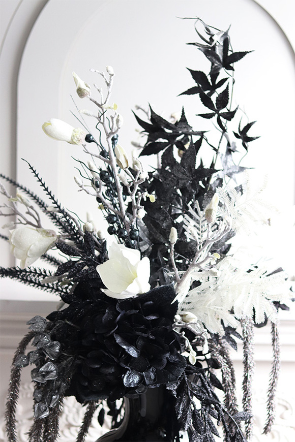 Karnawał w Wenecji, zimowa kompozycja w wazonie