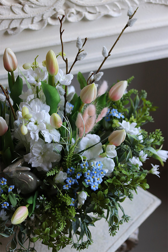 Pretana, wiosenna kompozycja z zajączkiem