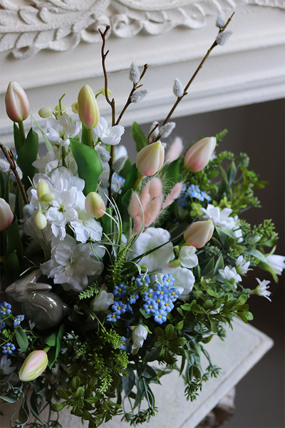 Pretana, wiosenna kompozycja z zajączkiem