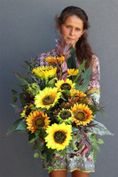 Słoneczniki, dekoracja nagrobna w misie