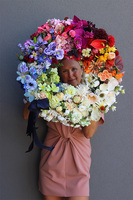 Cororrte, tęczowy wianek kwiatowy