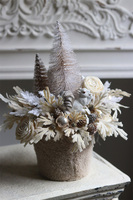 Comfort Christmas Beige, świąteczna kompozycja w osłonce z futerkiem