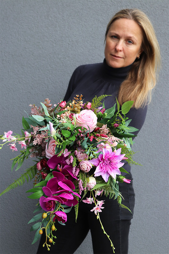 Loesa, bukiet nagrobny we wkładzie