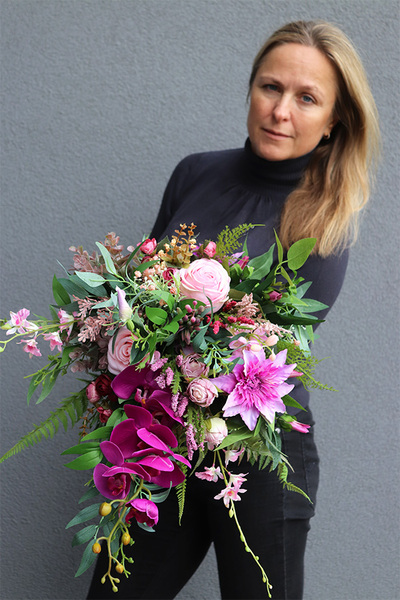 Loesa, bukiet nagrobny we wkładzie