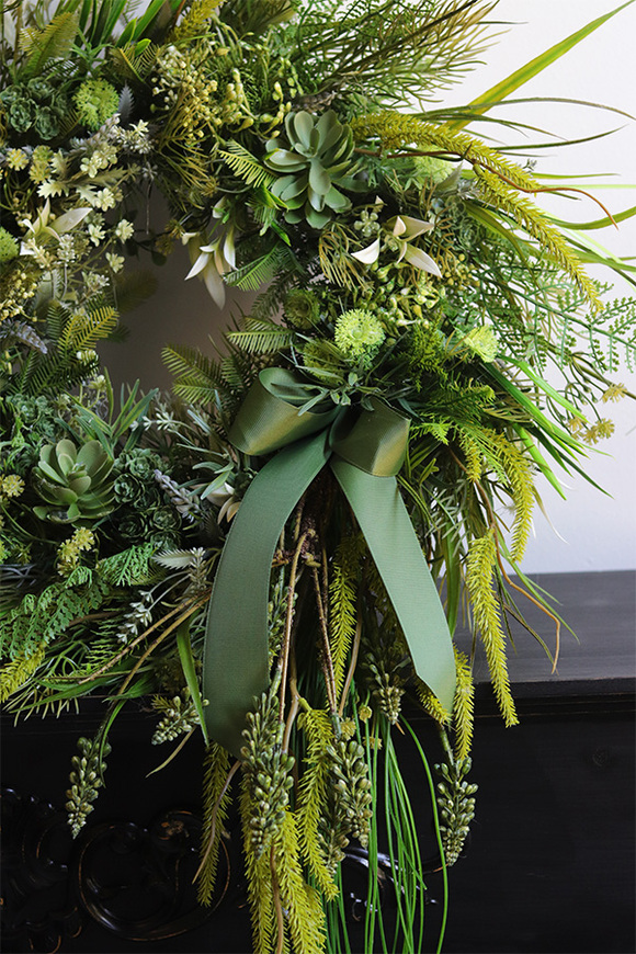 Green Berra, zielony wianek na drzwi