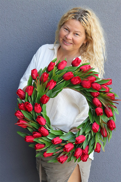 wianek z tulipanów, Witaj Wiosno Red Tulippa