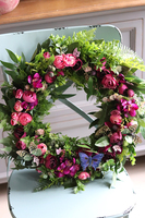 bogaty fioletowy wianek na drzwi, Clemence Hefri, śr.42cm 