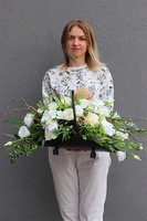 Wspomnienie Melancholia Biel, dekoracja nagrobna w metalowym koszu