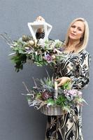 Angelo Floresa Violetina, kompozycja nagrobna w lampionie