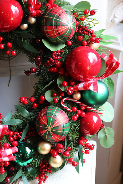 Apart American Christmas, świąteczny wianek do powieszenia