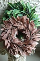 Wrzosowisko Green, dekoracyjny wianek z liści i traw