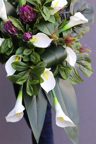 Kalla Medite, kompozycja nagrobna w misie