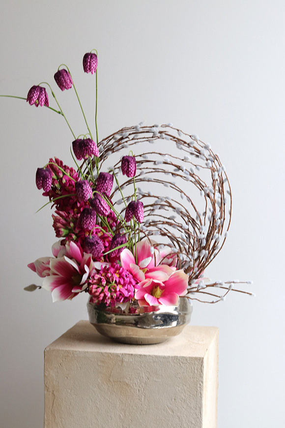 Spring Power, kompozycja wiosenna w naczyniu