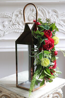 Angelo Garden Red, lampion nagrobny z kwiatami