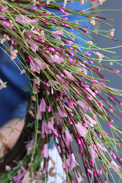 Pink Calina Big, wiosenny wianek na drzwi