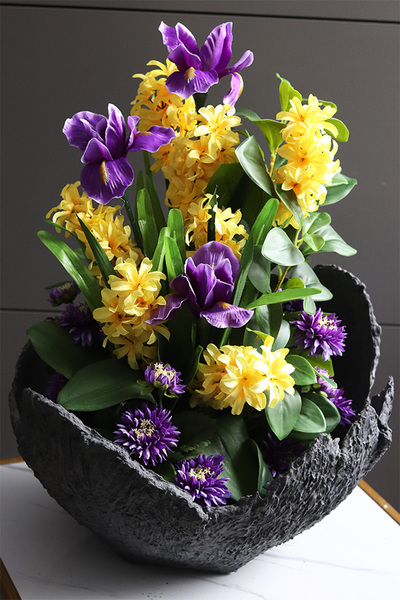 Leodiana Volcan, kompozycja nagrobna w misie