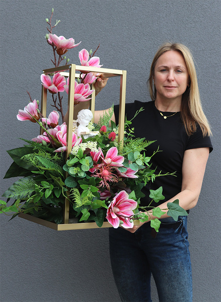 Assiano Tower, dekoracja nagrobna z aniołem, wym.82x54cm