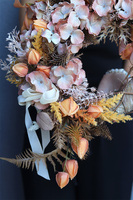 Beżowa Mgła, asymetryczny wianek z miechunką, śr.38cm