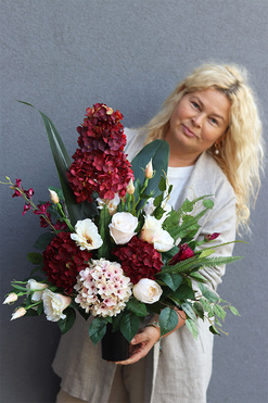 Burgundia 2, bukiet nagrobny we wkładzie do wazonu, wys.64cm  