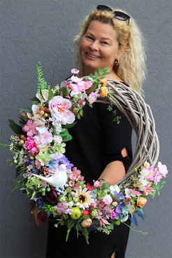 Klerta, asymetryczny wianek z ptaszkiem, rozp.50cm