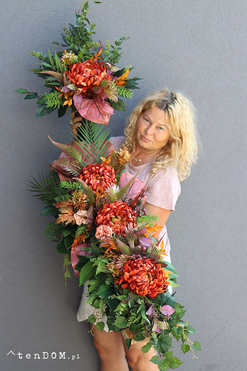 Dacja Fall, komplet dekoracji nagrobnych, bukiet + girlanda na desce