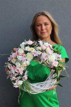 Izabella, asymetryczny wianek ozdobny, śr.39cm