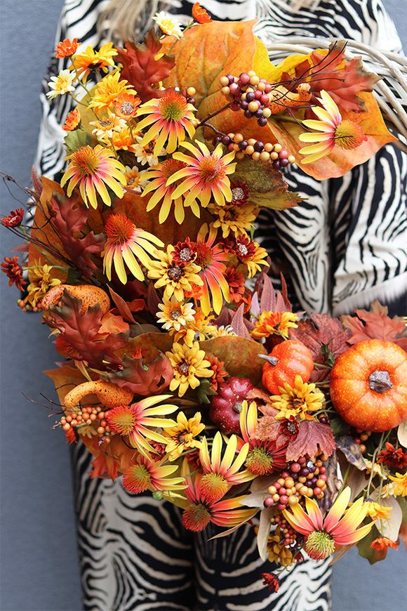 Autumn Garden, asymetryczny jesienny wianek	