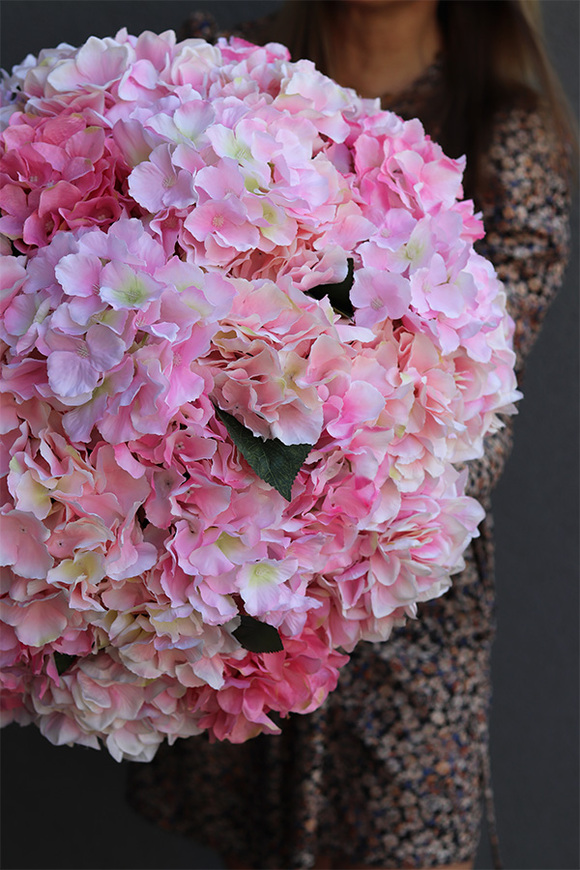 bogaty kosz z hortensjami Italiano Pink, wys.58cm  