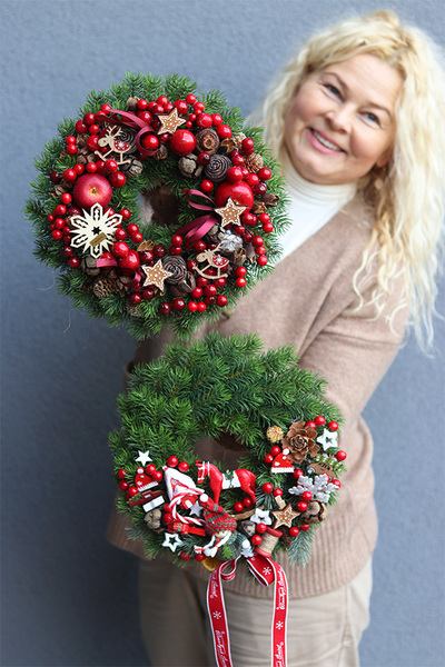 Czerwień Luxury, świąteczny czerwony wianek