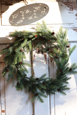 Zimowa polana, wianek iglasty z modrzewia, śr.65cm