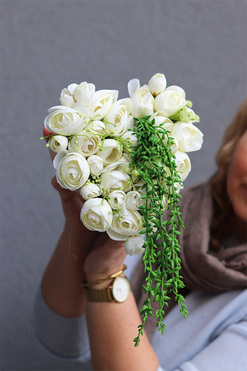 Heartino White, kompozycja nagrobna w kształcie serca, wym.12x15x16cm 