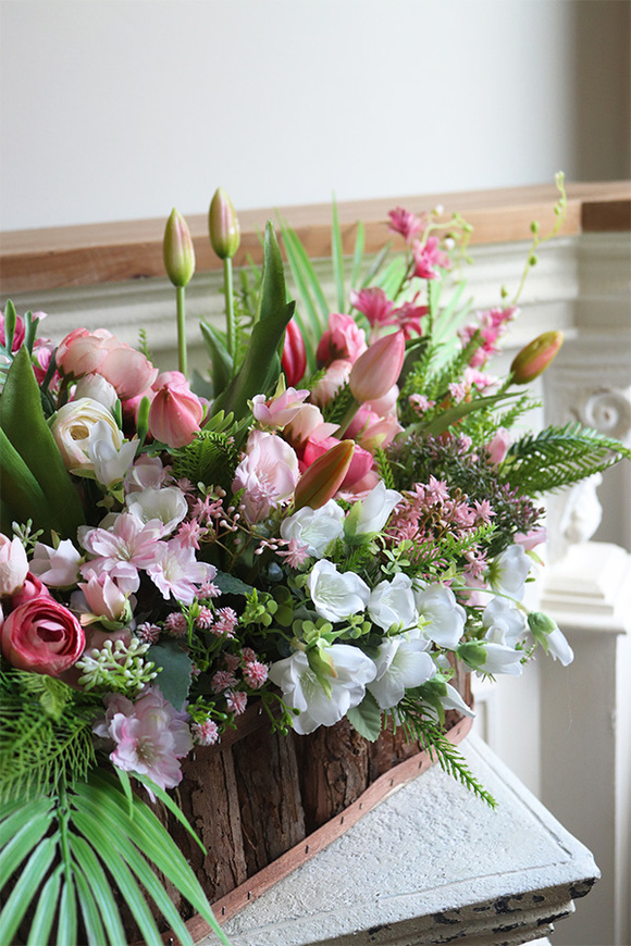 Refrada, wiosenna kompozycja w skrzynce