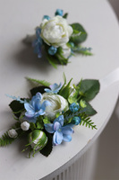 Light Blue, biżuteria kwiatowa na bal maturalny