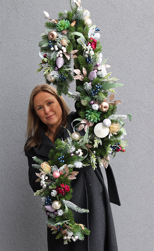 Dekorista, świąteczna girlanda na kominek