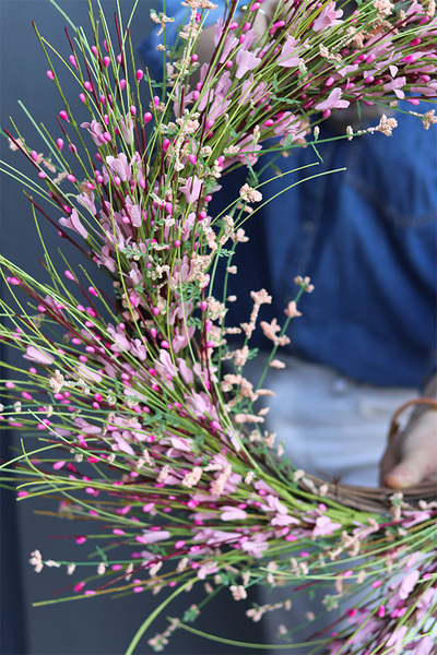 Pink Calina Big, wiosenny wianek na drzwi