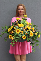  Yellow Decor, kompozycja nagrobna w naczyniu