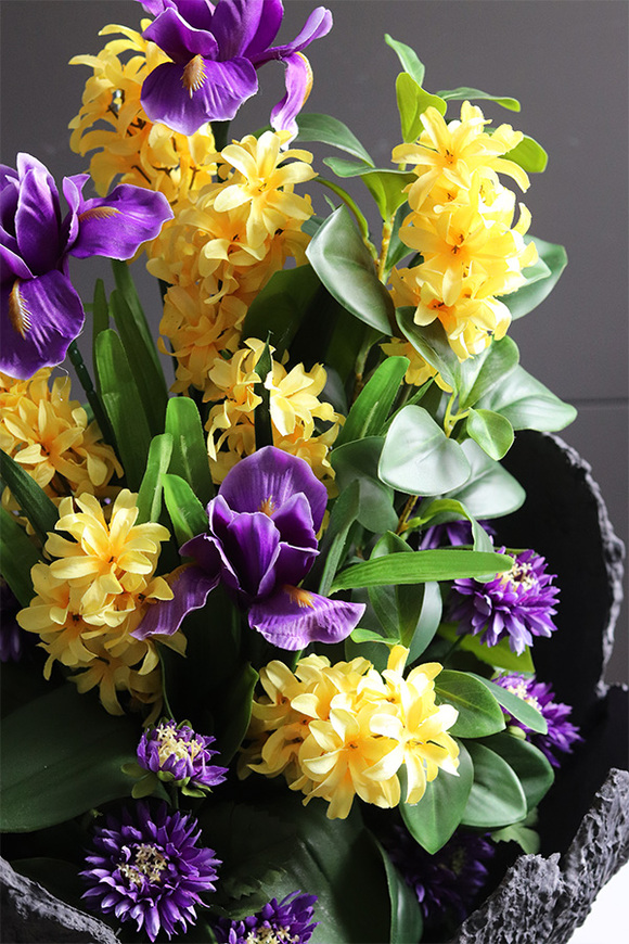 Leodiana Volcan, kompozycja nagrobna w misie